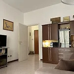 San Giovanni Διαμέρισμα *